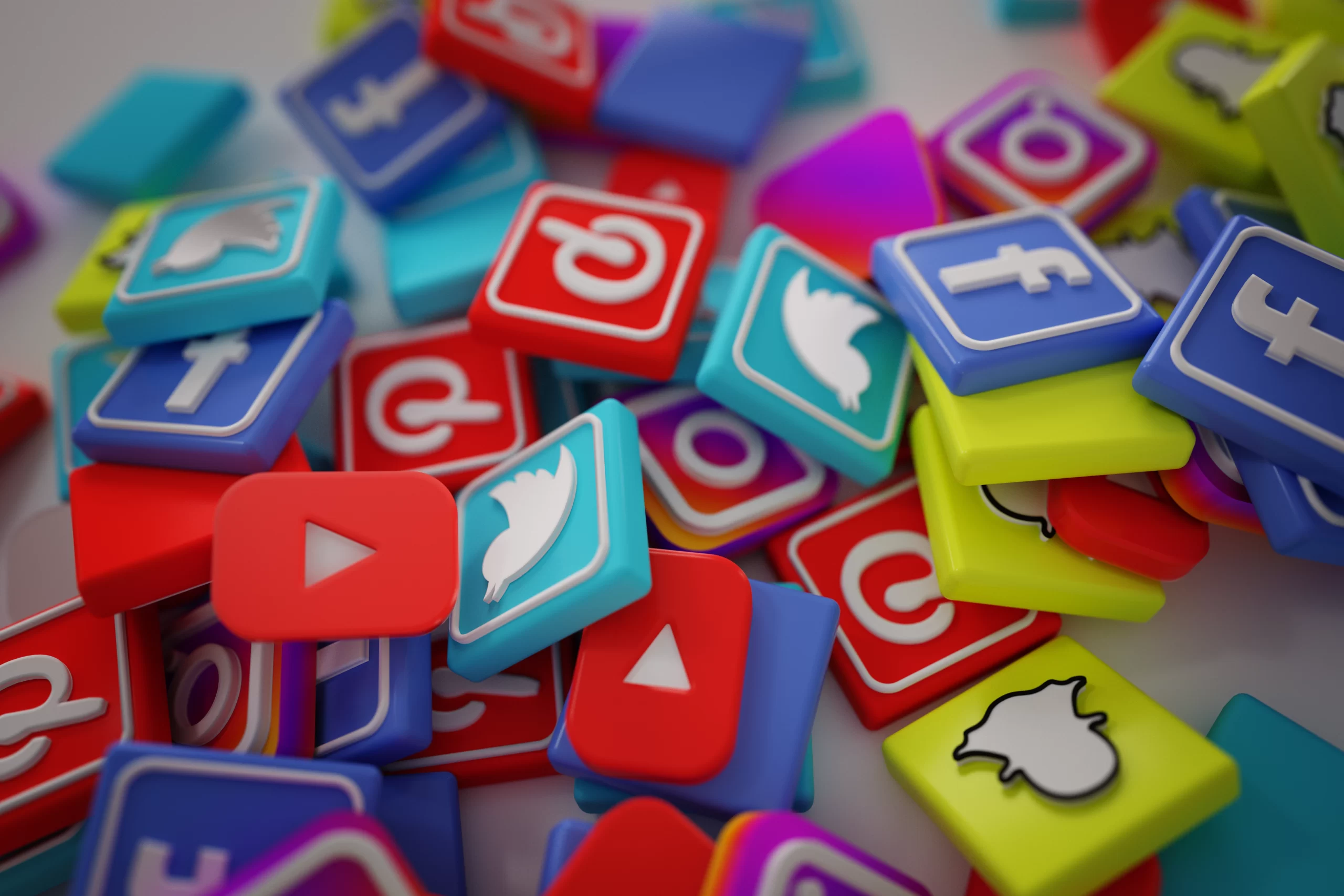 10 social media trends businesses need to know in 2024